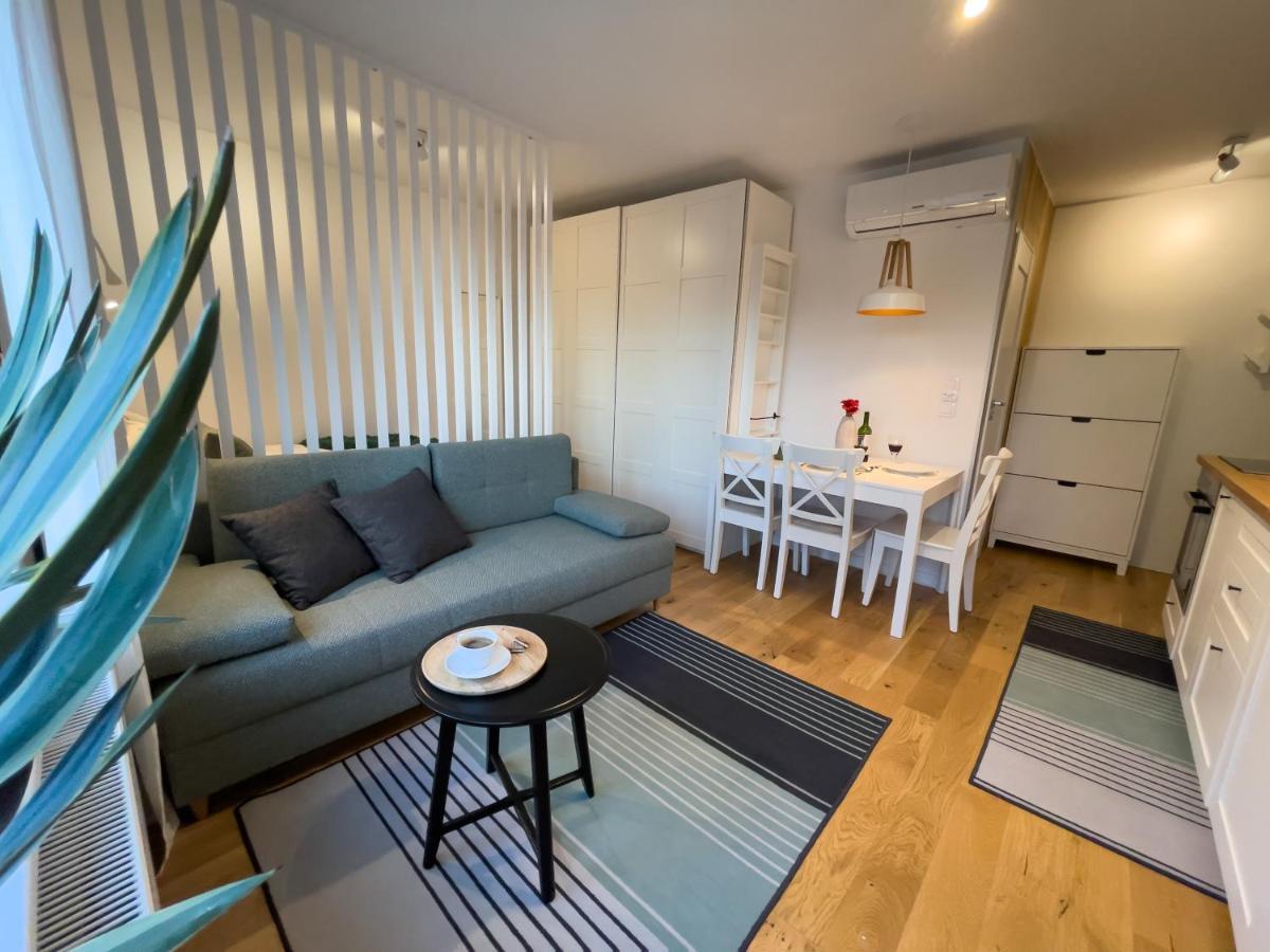 Urban Apartments Studio No 4A, Free Private Parking, Self Check-In Chorzów Exterior foto