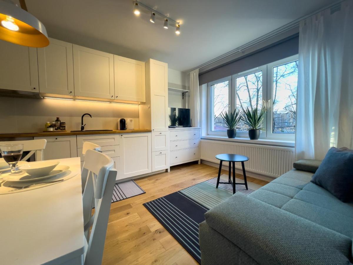Urban Apartments Studio No 4A, Free Private Parking, Self Check-In Chorzów Exterior foto